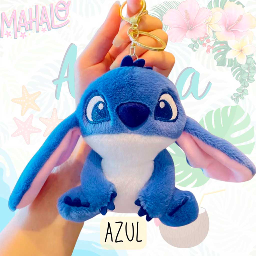 Chaveiro de pelúcia azul do Stitch com orelhas grandes, olhos expressivos e acabamento macio.